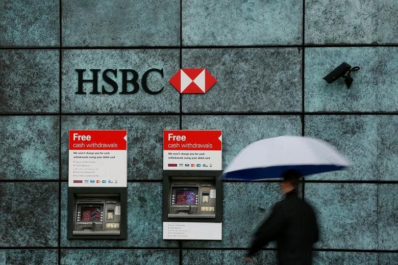 CEO HSBC menghadapi pertanyaan Inggris atas pembekuan rekening Hong Kong